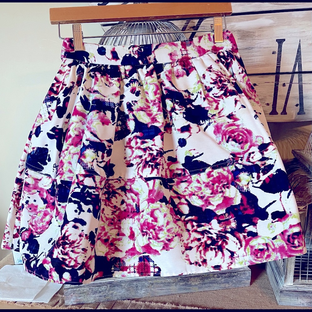 Express Skirt